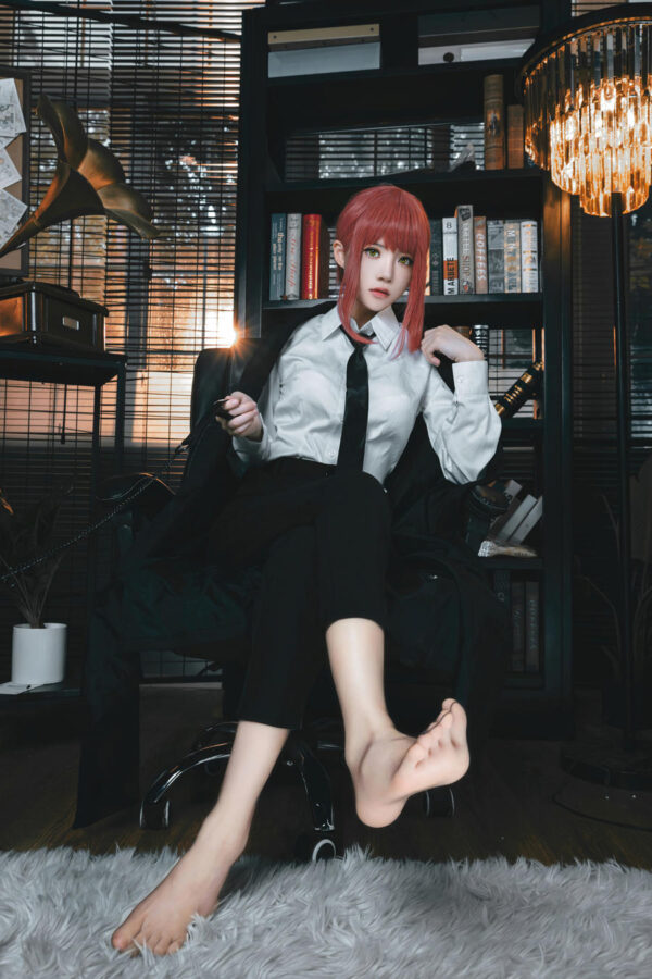 桜桃喵玛奇玛COS|当理性成为支配链锯人最危险的优雅再现 桜桃喵玛奇玛COS|当理性成为支配链锯人最危险的优雅再现