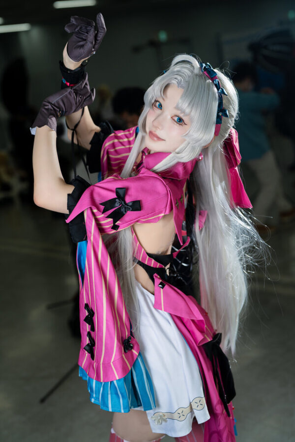 Su_s404珂莱塔COS赏析：鸣潮人气角色在acosta!的惊艳亮相