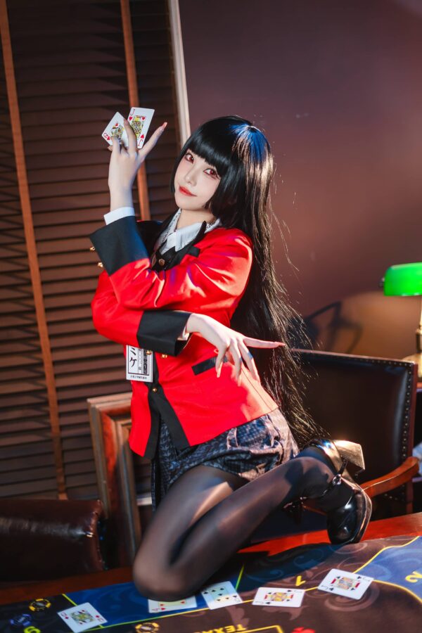 蜜汁猫裘蛇喰梦子COS赏析:演绎危险与愉悦并存的赌局美学 蜜汁猫裘蛇喰梦子COS赏析:演绎危险与愉悦并存的赌局美学
