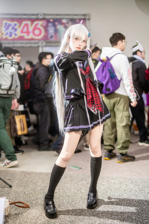 靠死亡游戏混饭吃幽鬼COS|Turq_KJ.还原水手服下的冷感魅力 靠死亡游戏混饭吃幽鬼COS|Turq_KJ.还原水手服下的冷感魅力