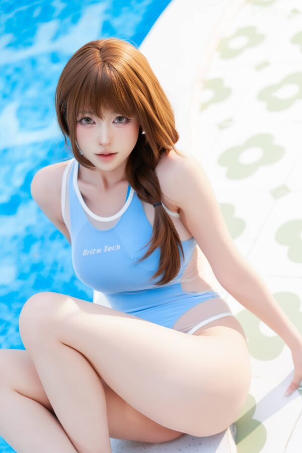 清水由乃薄荷日光·泳装COS解析：演绎清新与轻盈的氛围张力