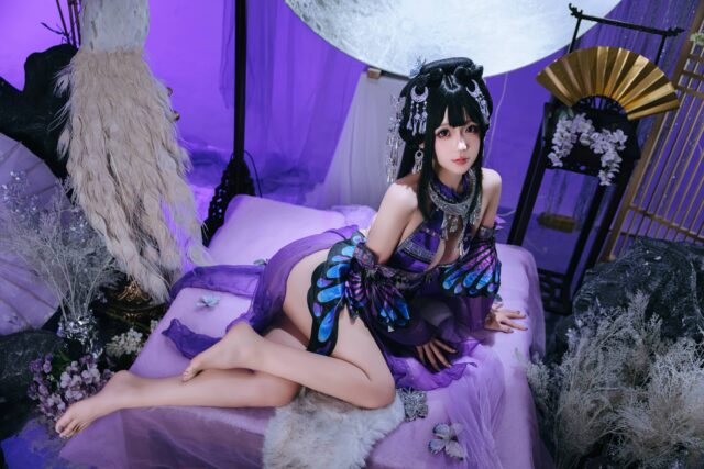 日奈娇苗疆巫女COS：演绎月光下的紫纱轻纱流苏与神秘仪式