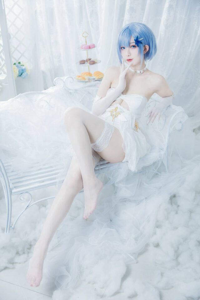 碧蓝航线红丝绒上的黑曜石:封疆疆v兔女郎版兴登堡COS美学 碧蓝航线红丝绒上的黑曜石:封疆疆v兔女郎版兴登堡COS美学