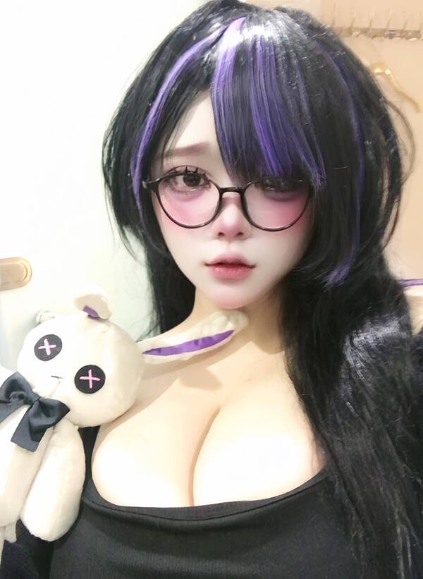 胜利女神妮姬Label COS:Pi Tien神秘紫发与冷艳气质完美碰撞 胜利女神妮姬Label COS:Pi Tien神秘紫发与冷艳气质完美碰撞