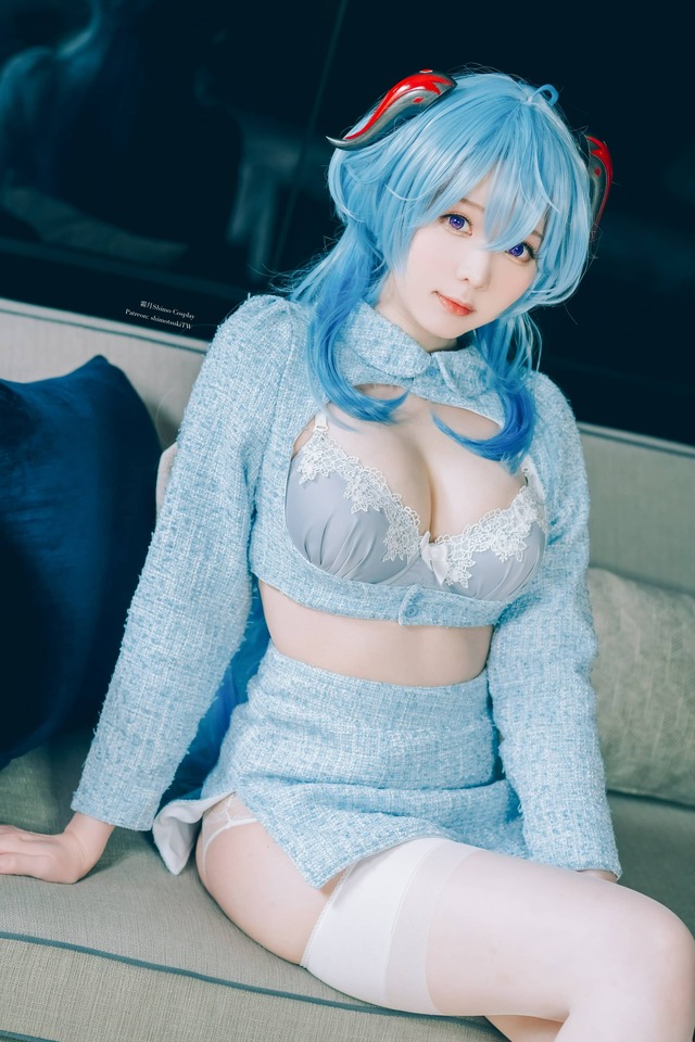 原神·甘雨COS赏析：霜月Shimo的静谧演绎与角色气质再现