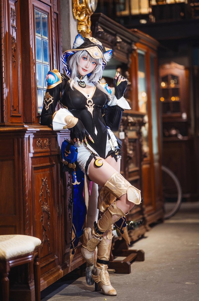 星穹铁道瓜希酱COS：演绎赛飞儿灵动与神秘并存的猫系魅力