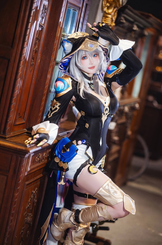 星穹铁道瓜希酱COS：演绎赛飞儿灵动与神秘并存的猫系魅力