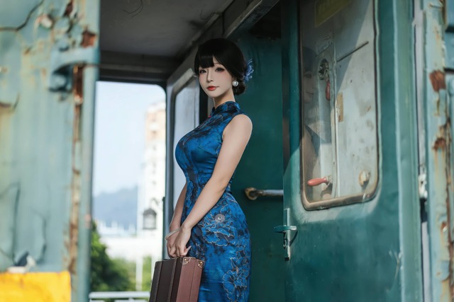 yuuhui玉汇人妻cos赏析:朝花夕拾旗袍写真展现东方女性魅力 yuuhui玉汇人妻cos赏析:朝花夕拾旗袍写真展现东方女性魅力