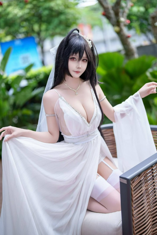 碧蓝航线潮风中的深情誓约:中岛莫之子i大凤花嫁cos美学叙事 碧蓝航线潮风中的深情誓约:中岛莫之子i大凤花嫁cos美学叙事