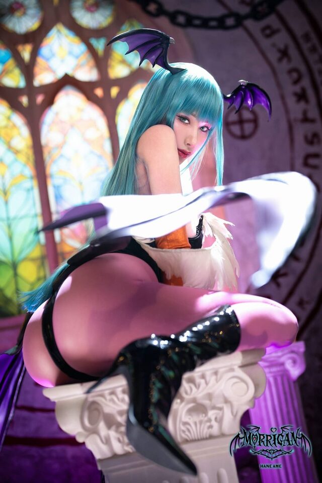 雨波HaneAme莫莉卡cos赏析:暗黑魅魔美学与哥特幻想融合 雨波HaneAme莫莉卡cos赏析:暗黑魅魔美学与哥特幻想融合