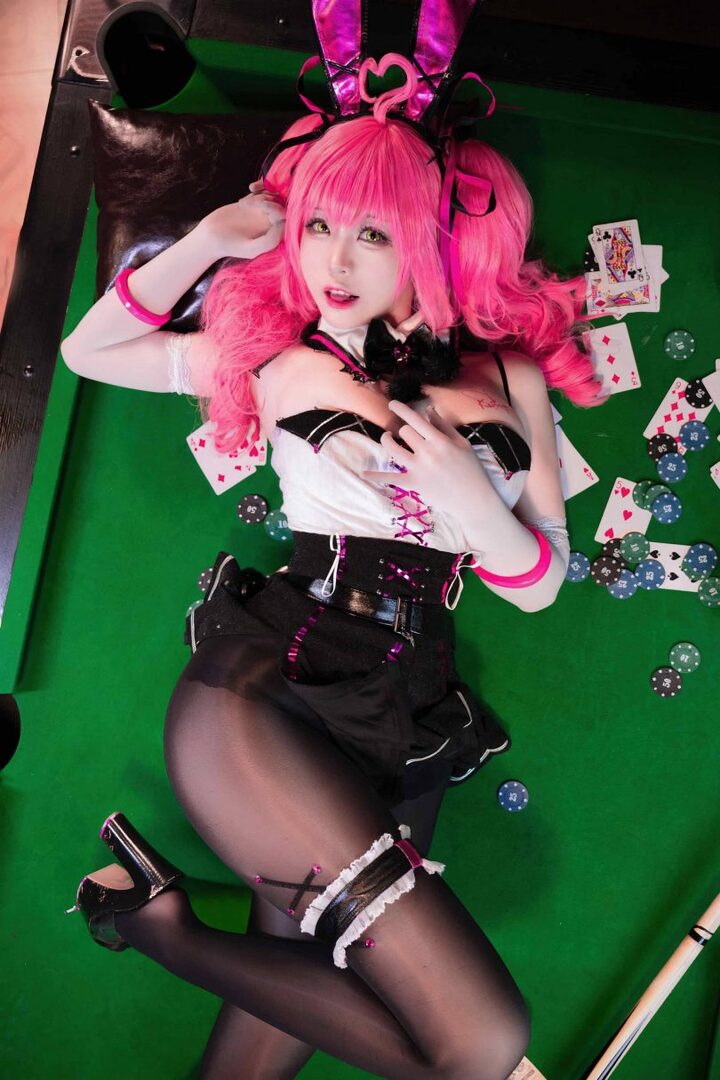 miko酱ww兔女郎COS:兔耳造型演绎甜美与魅惑并存的魅力 miko酱ww兔女郎COS:兔耳造型演绎甜美与魅惑并存的魅力