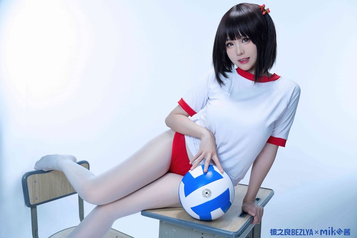 排球少女天花板:miko酱ww体操服COS纯净镜头里的初恋感 排球少女天花板:miko酱ww体操服COS纯净镜头里的初恋感