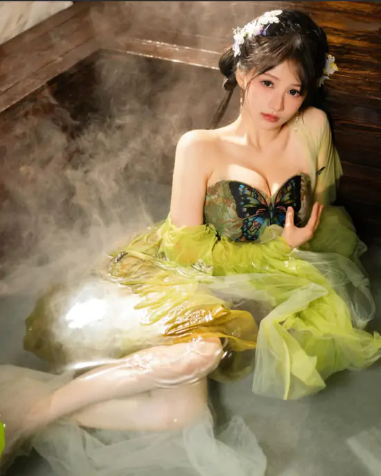 破次元壁警告！当“萨菲罗斯”看了都直呼内行的蒂法现身CJ