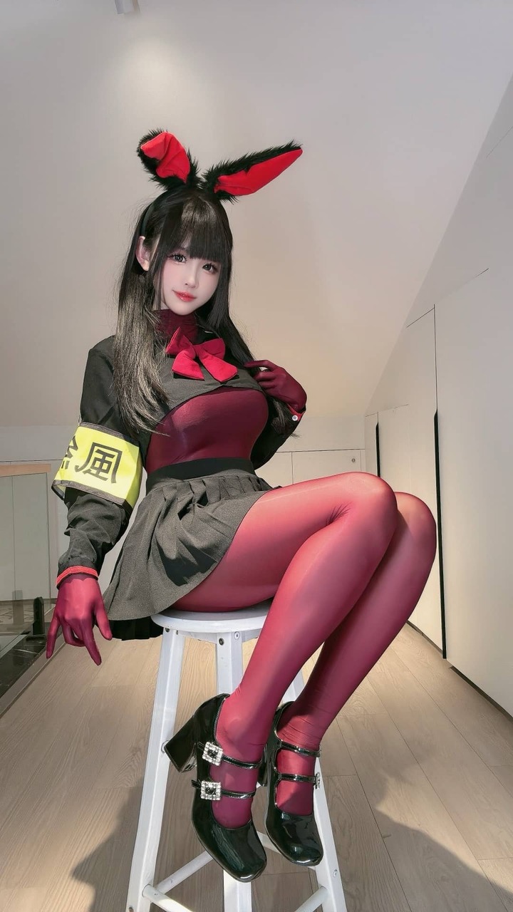制服秩序与萌系幻想的交融:miko酱ww兔子版风纪委员COS 制服秩序与萌系幻想的交融:miko酱ww兔子版风纪委员COS