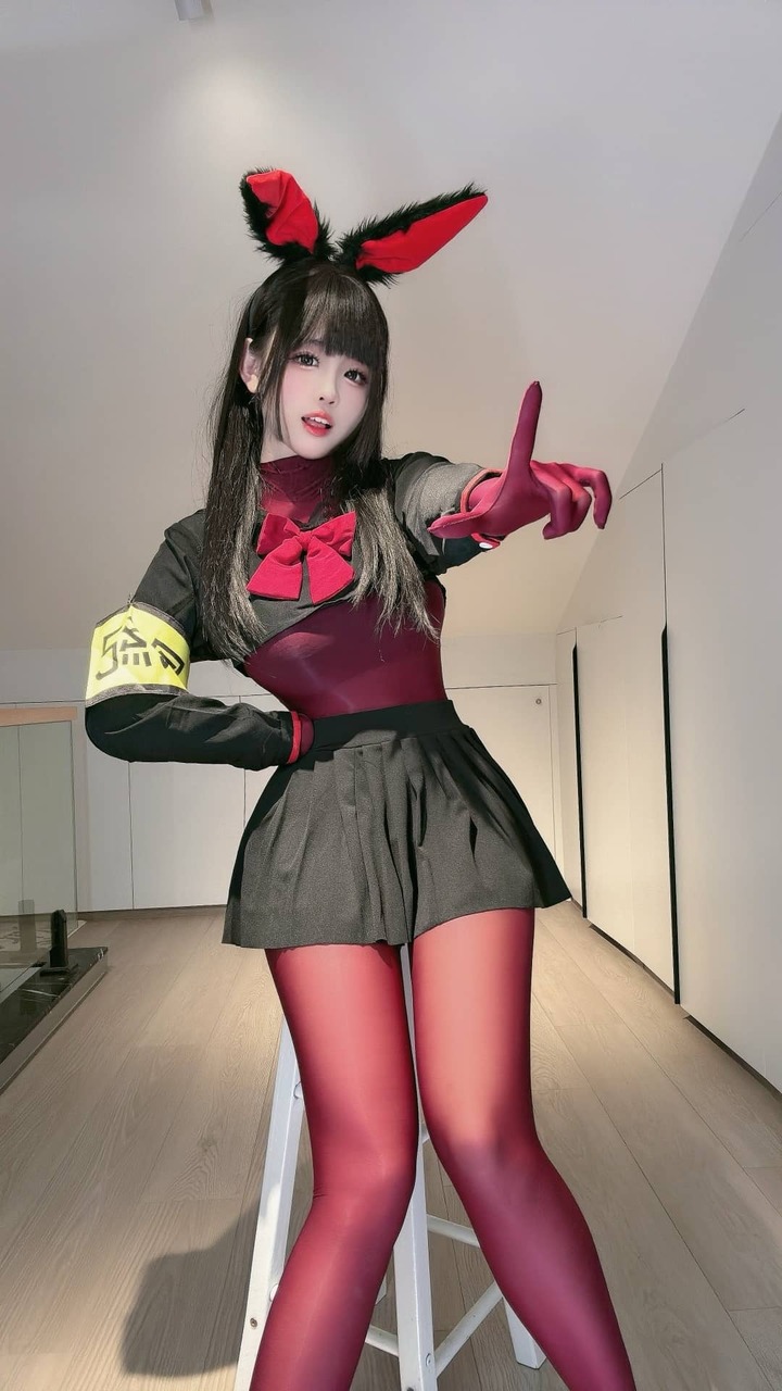 制服秩序与萌系幻想的交融:miko酱ww兔子版风纪委员COS 制服秩序与萌系幻想的交融:miko酱ww兔子版风纪委员COS