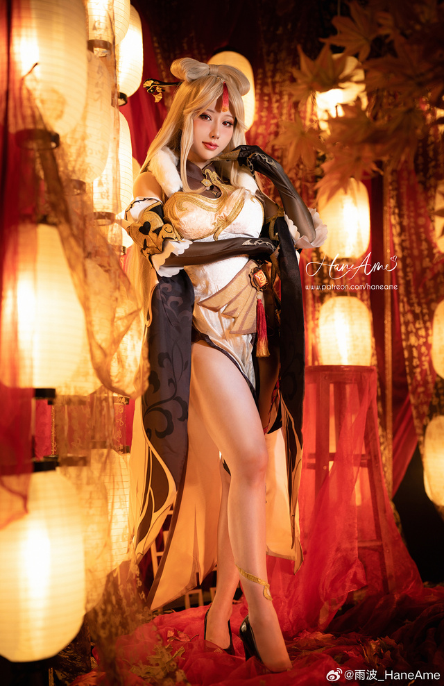谁说天权星只有冰冷威严？雨波_HaneAme凝光COS美到窒息