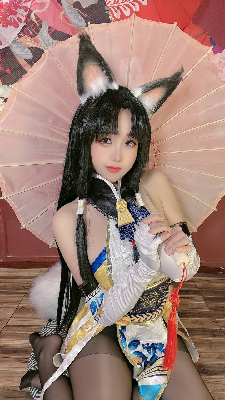 永劫无间踏和风而来的狐灵少女：miko酱ww土御门胡桃COS