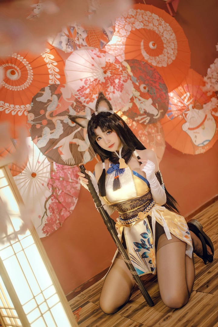 永劫无间踏和风而来的狐灵少女：miko酱ww土御门胡桃COS