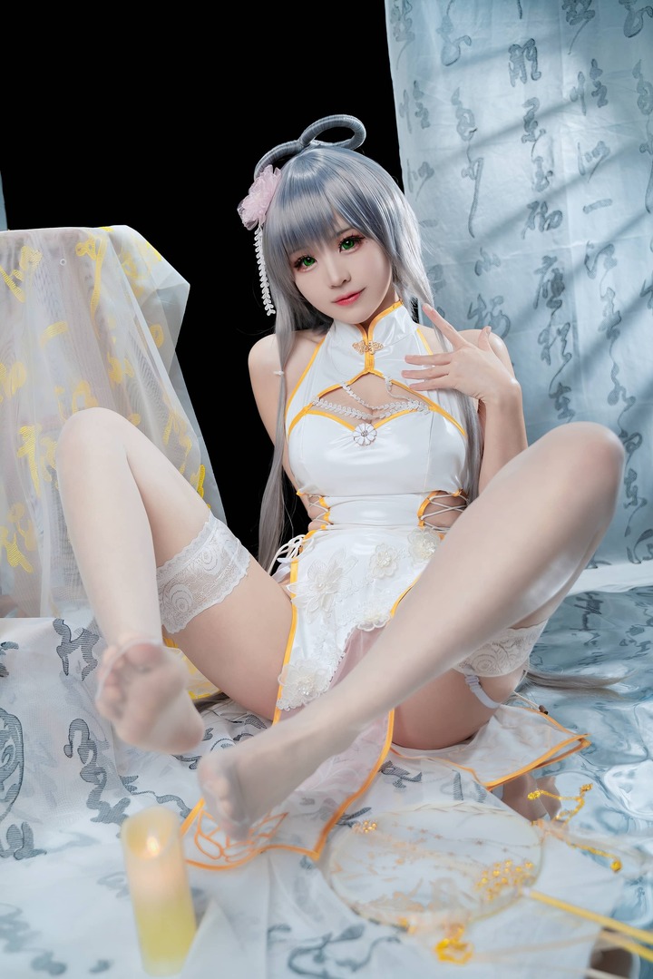 沉静古典美｜miko酱ww旗袍洛天依COS虚拟歌姬的东方浪漫