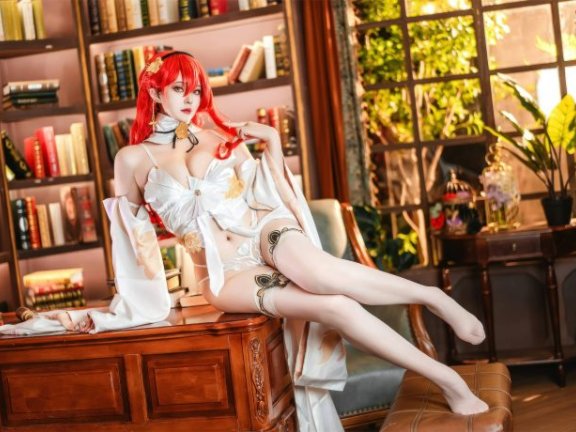 Natsuko夏夏子星穹铁道COS：演绎礼服姬子的性感与优雅