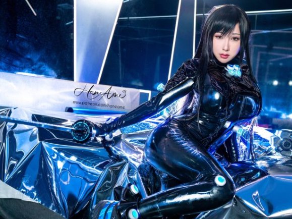 雨波_HaneAme下平玲花COS：演绎未来战士的性感与力量
