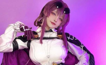 千夜未来卡芙卡COS：带你领略性感优雅与战斗的完美结合