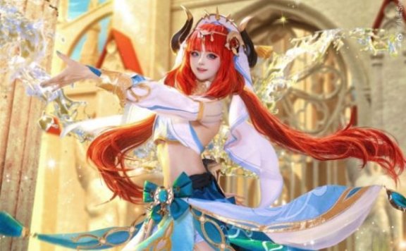 小柔SeeU原神COS：演绎祖拜尔剧场妮露的性感与优雅