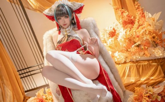 碧蓝航线星之迟迟COS：带来性感优雅双重魅力的旗袍柴郡