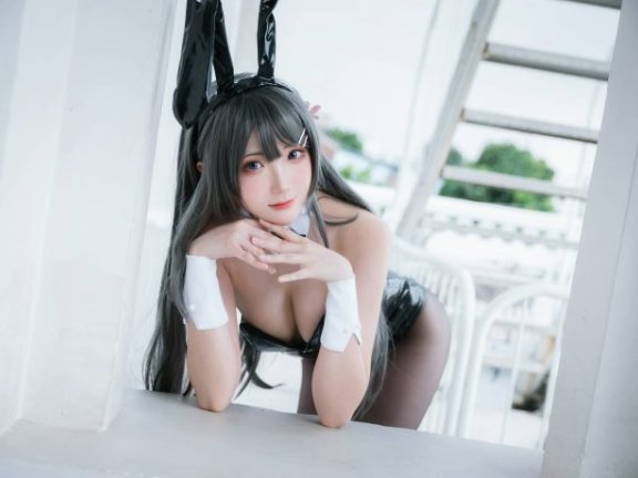 青春猪头少年兔女郎COS：瓜希酱演绎樱岛麻衣的性感冷艳