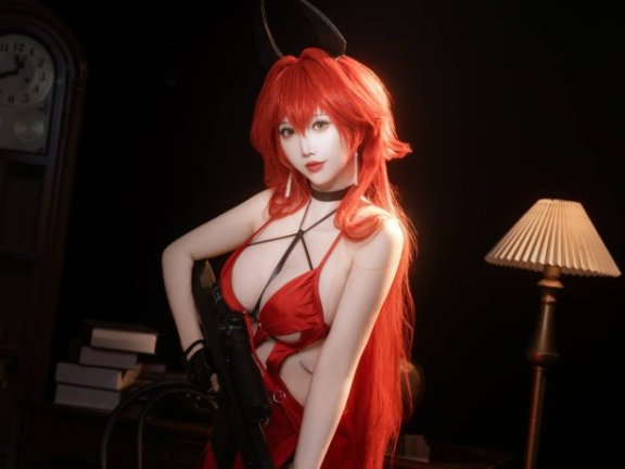 面饼仙儿小红帽COS:性感与魅力满分的胜利女神震撼来袭