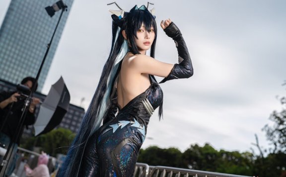 月海つくね小美人鱼COS：治愈系魅力征服NICONICO 2025
