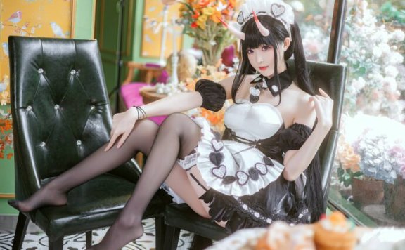 小南宫女仆能代COS：演绎甜美与战斗力并存的完美舰娘