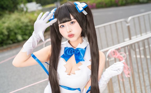 天音あずは的赫斯缇亚COS在NICONICO超会议2025大放异彩