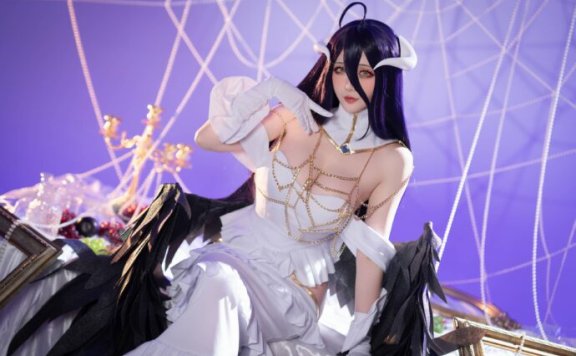雅儿贝德降临NICONICO2025：星之迟迟COS演绎魔王之魅