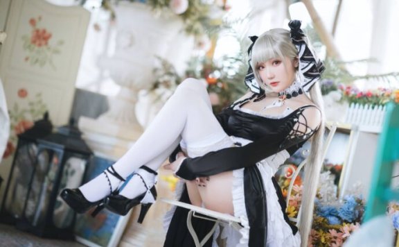 瓜希酱可畏COS:演绎碧蓝航线女仆版舰娘的性感与优雅