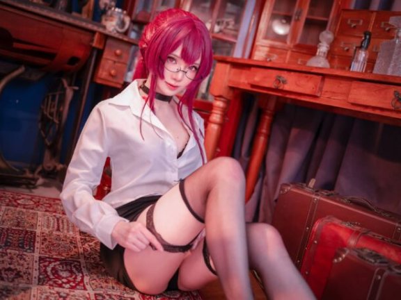 崩坏星穹铁道cos系列：Sally Dorasnow卡芙卡COS职场女王