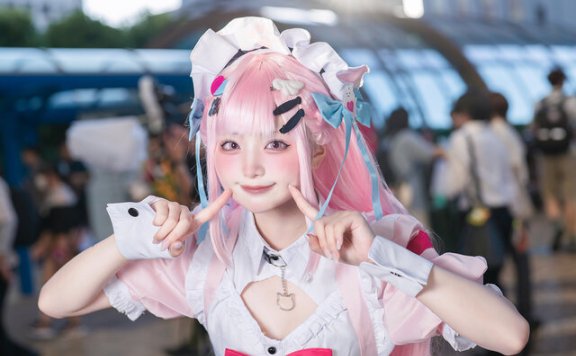 港米拉Mira结城SakunaCOS:在池袋阳光城acosta!大放异彩