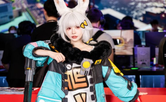 在国际舞台上绽放：六二二同学Tafe角色cos震撼东京电玩展
