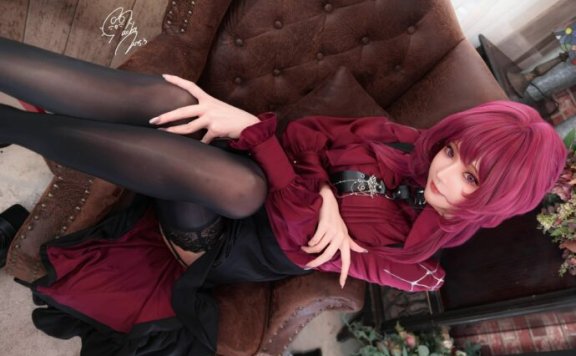 Machi馬吉卡芙卡COS：让人一秒沉浸星核猎手的优雅迷局