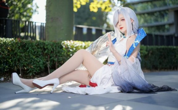 《原神》仙气落地:封疆疆vCOS完美诠释申鹤的魅力与灵魂