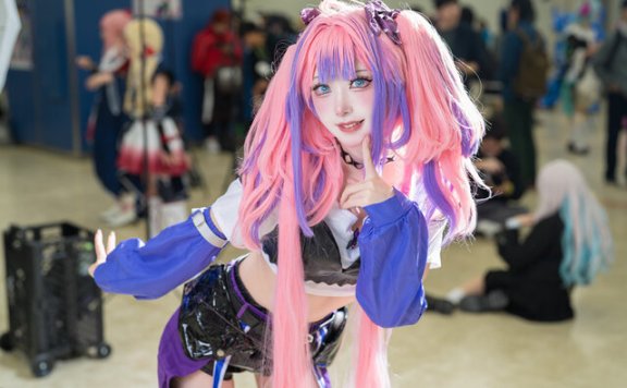 2025池袋万圣节：Ichimura绮绮罗罗薇薇COS完美重现引发热潮