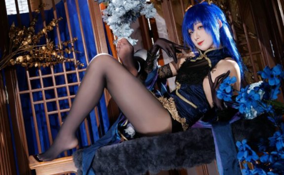 优雅与力量的融合:封疆疆vCOS旗袍版本新泽西的魅力绽放