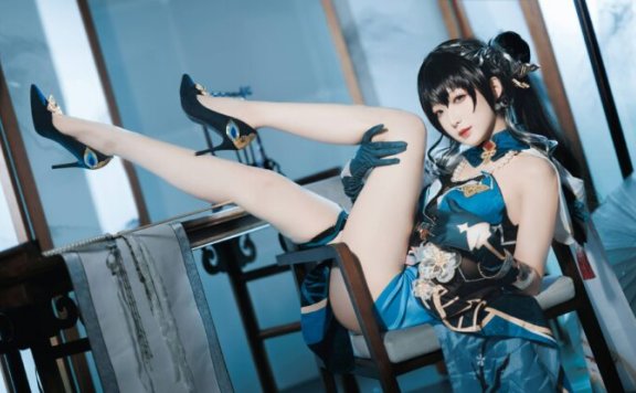 优雅与智慧的交汇：封疆疆v阮梅COS重现星穹铁道学者气质