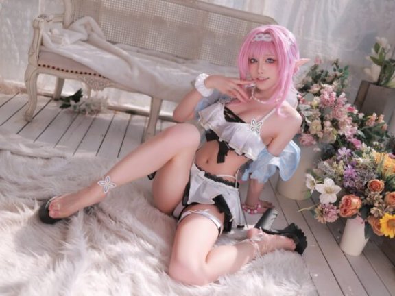 梦幻与现实的交错：水淼aquaCOS演绎爱莉希雅的魅力与温柔