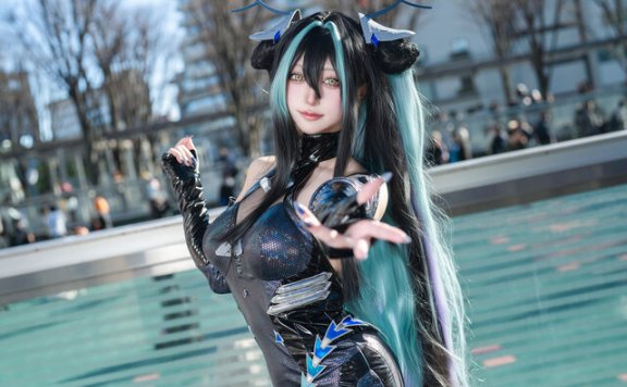 胜利女神小美人鱼COS：Otochan演绎妮姬未来感与柔美并存